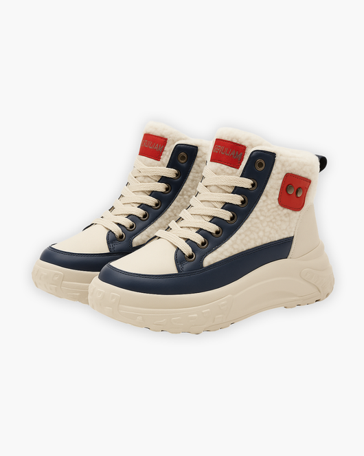 Hohe Sneakers mit warmem Innenfutter