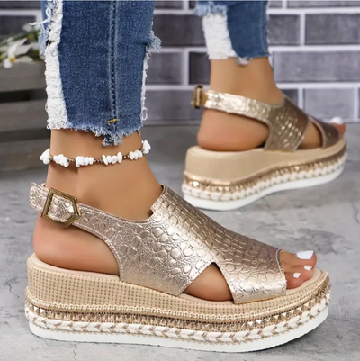 Chloé | Elegante und bequeme Leder Sandaletten