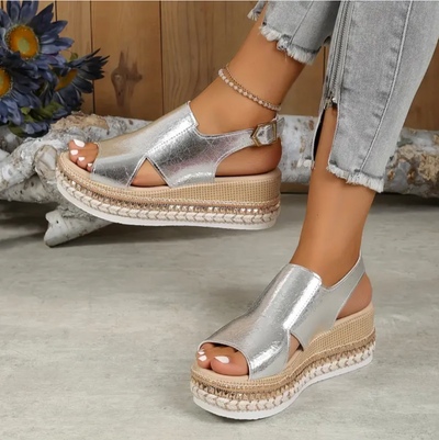 Chloé | Elegante und bequeme Leder Sandaletten
