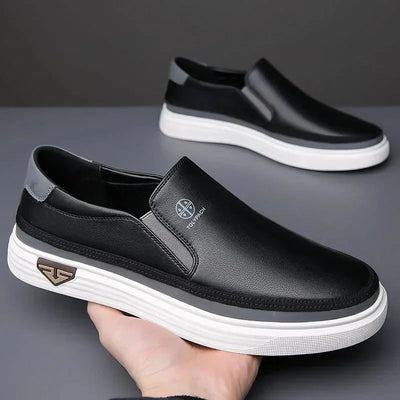 Lucas | Stilvolle und bequeme Leder Slip-Ons Sneaker