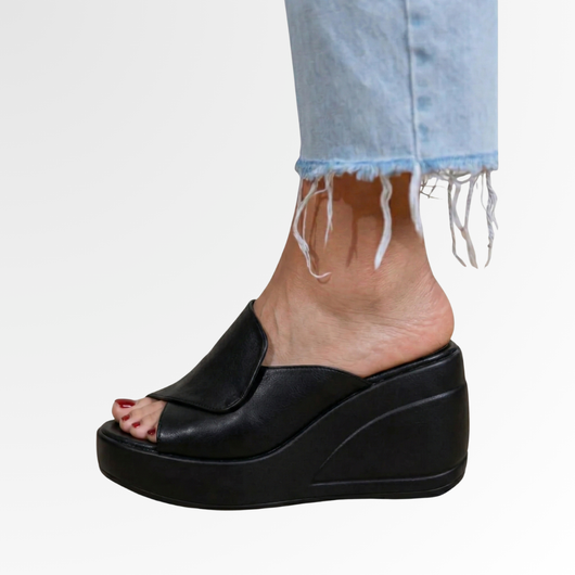 Lia | Elegante orthopädische Keilabsatz sandalen