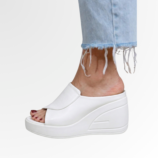 Lia | Elegante orthopädische Keilabsatz sandalen
