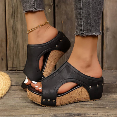 Amara | Stilvolle und bequeme Keilsandalen