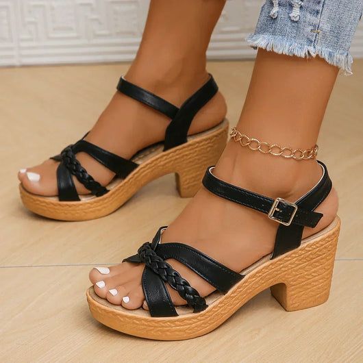 Franziska | Elegante und bequeme geflochtene Plateausandalen