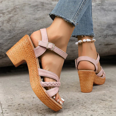 Franziska | Elegante und bequeme geflochtene Plateausandalen