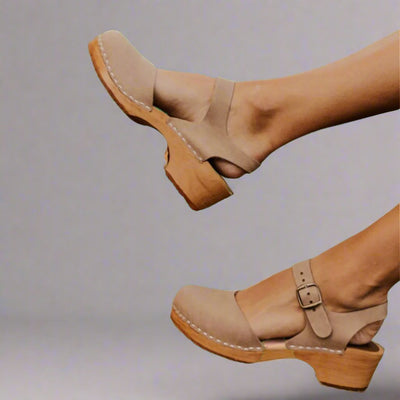 Isabella | Stilvolle und vielseitige Damen Plateau Clogs