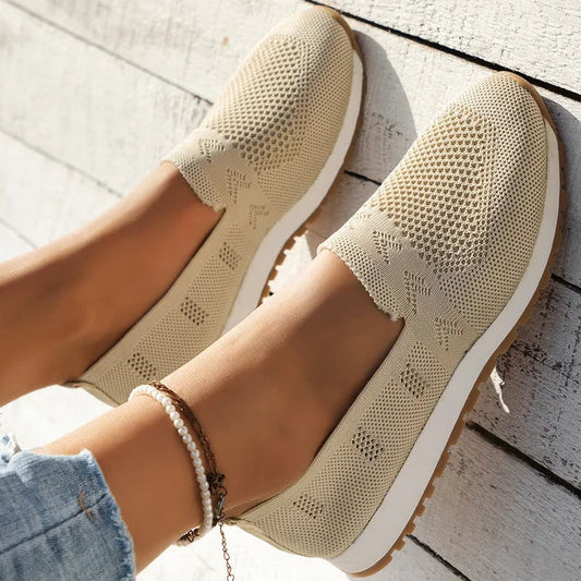 Layla | Komfortable und entlastende orthopädische Slip On Schuhe