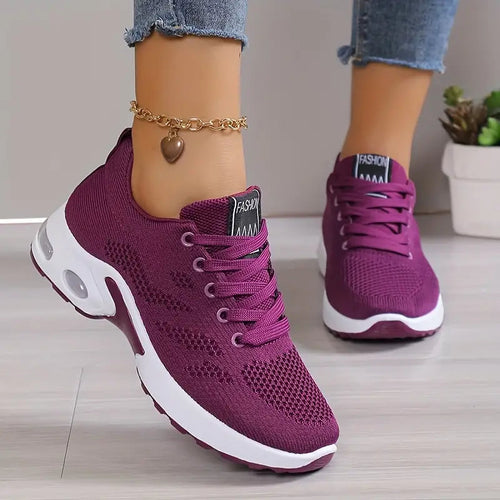 Luna | Atmungsaktive und bequeme orthopädische Sportschuhe