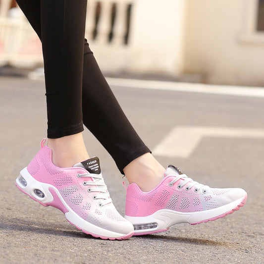 Luna | Atmungsaktive und bequeme orthopädische Sportschuhe