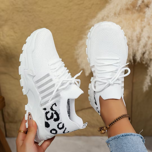 Klaudia | Stützende und stilvolle orthopädische Sneaker