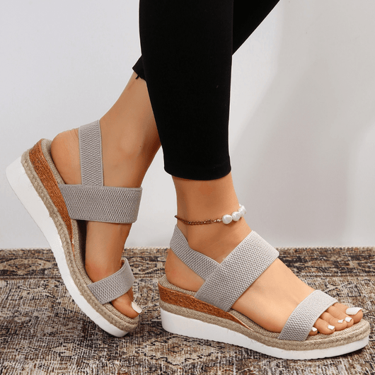 Jessika | Bequeme und stilvolle sportliche Plateausandalen