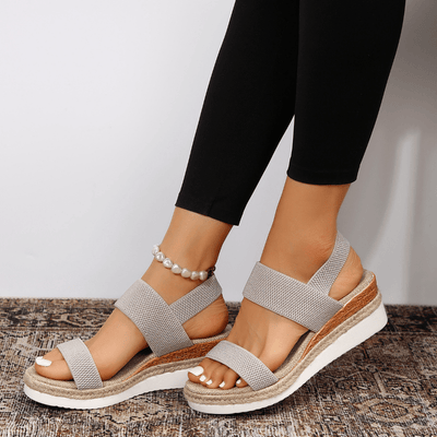 Jessika | Bequeme und stilvolle sportliche Plateausandalen