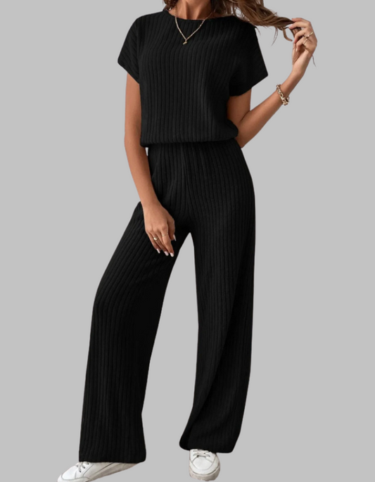 Amelia | Elegantes und komfortables geripptes Set
