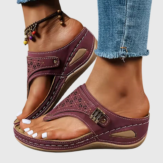 Mila | Elegante Plateau Sandalen mit Knöchelriemen